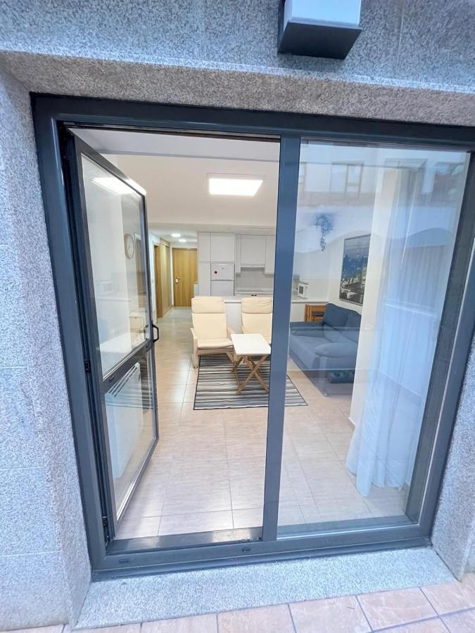 Apartamento Con Terraza,2 Min De La Playa, Ares Bagian luar foto