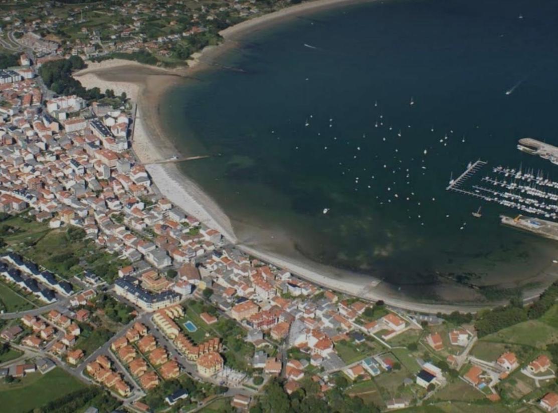 Apartamento Con Terraza,2 Min De La Playa, Ares Bagian luar foto